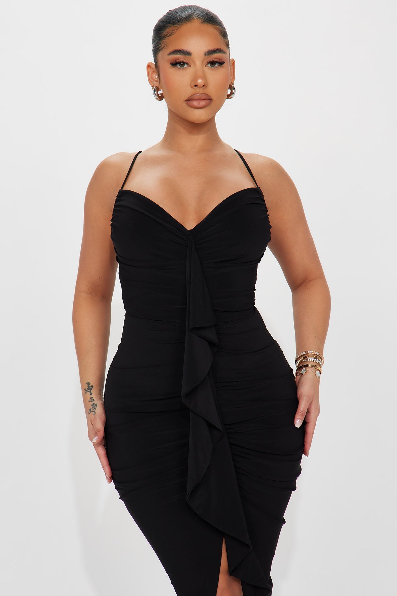 https://cdn.shopify.com/s/files/1/0293/9277/products/04-04-23Studio1_KF_AP_14-56-51_63_D6620FN_Black_28271_ES.jpg?v=1680907240