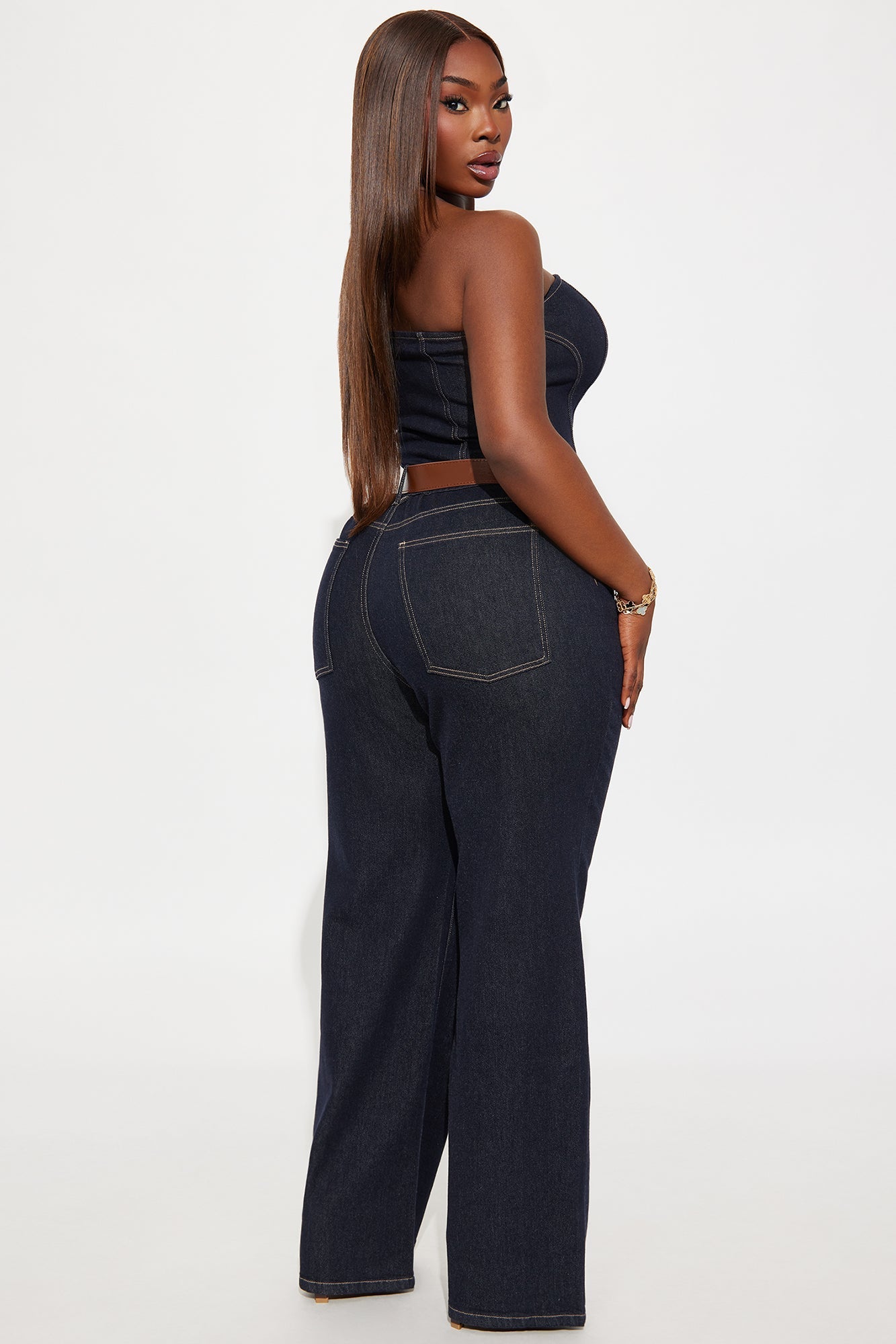 https://cdn.shopify.com/s/files/1/0293/9277/files/06-04-25_S6_50_FN18064TPWDNR_DarkDenim_KJ_JS_14-22-22_PLUS_95409_PXF.jpg?v=1749240162