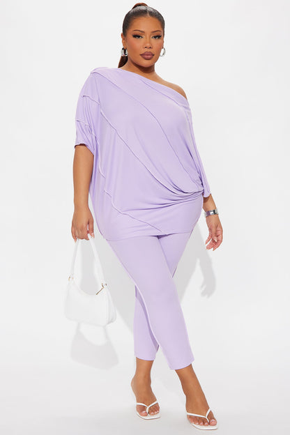https://cdn.shopify.com/s/files/1/0293/9277/files/06-24-25_S4_58_NAF2165_Lavender_KJ_IM_14-33-30_PLUS_9106_PXF.jpg?v=1751045643