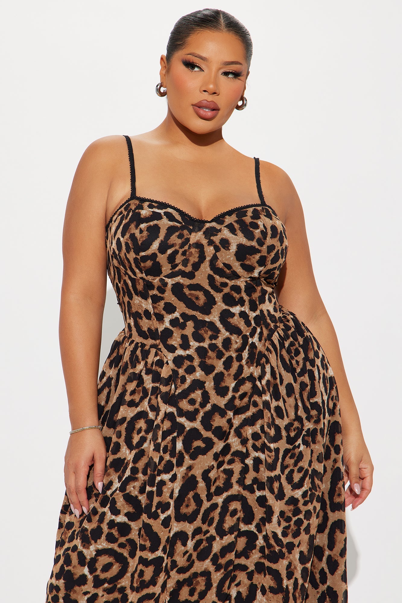 https://cdn.shopify.com/s/files/1/0293/9277/files/12-05-24_S4_15_D51355C_Leopard_AZ_AC_11-08-05_PLUS_105553_PXF.jpg?v=1734475037